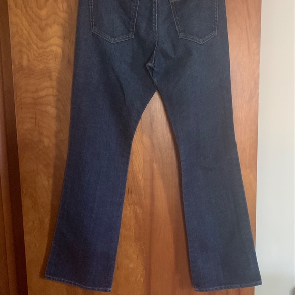 Old navy size 8 diva dark wash jeans - Picture 7 of 8